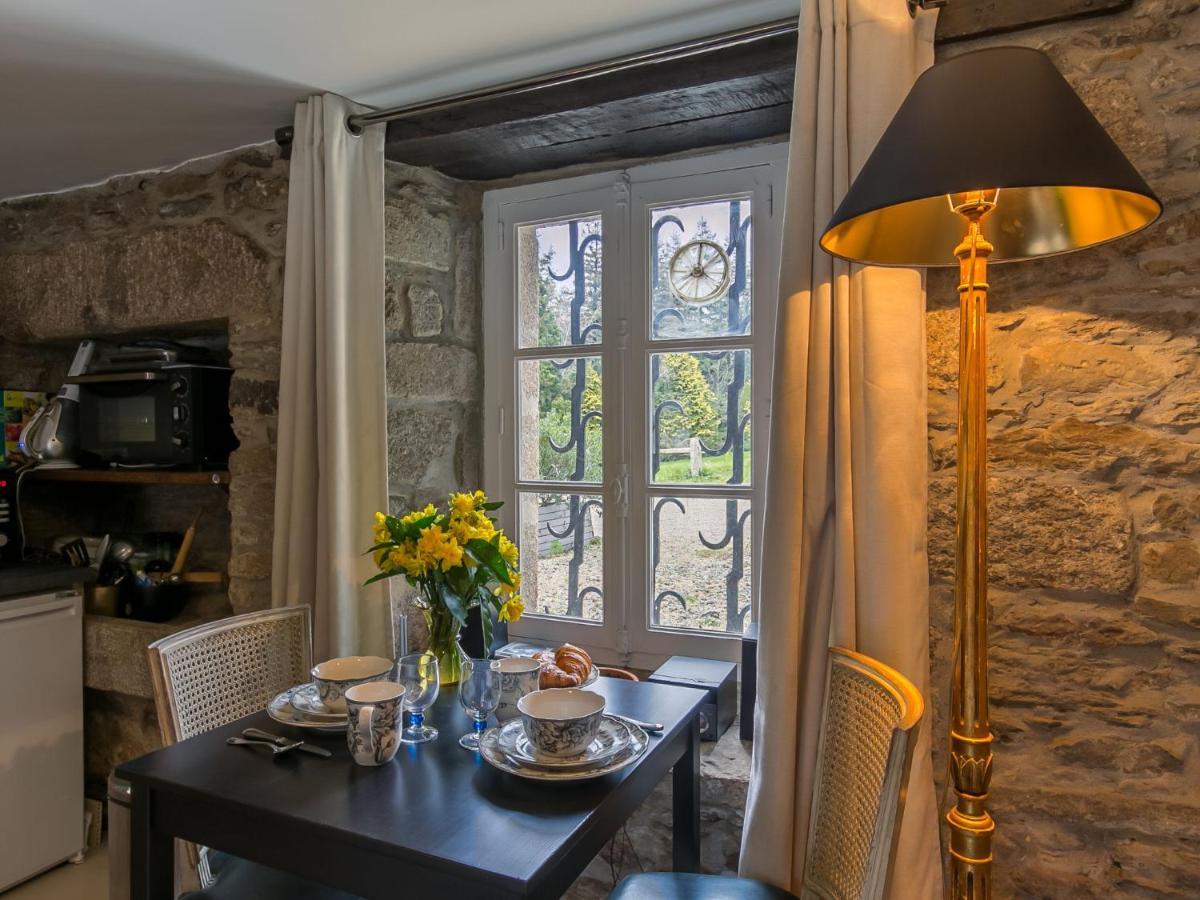 Apartment Le Manoir Du Moros By Interhome 孔卡尔诺 外观 照片